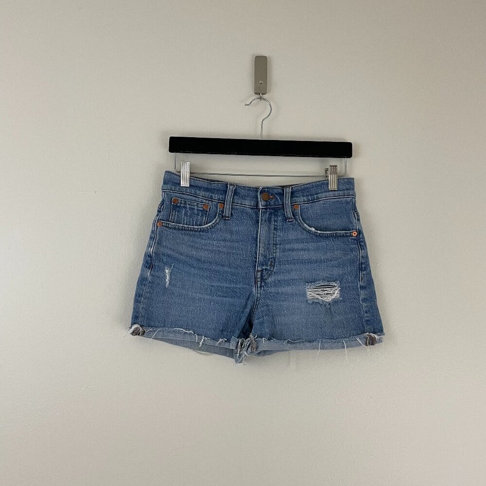 Madewell High Rise Distressed Denim Shorts in Jordie Wash Size 26